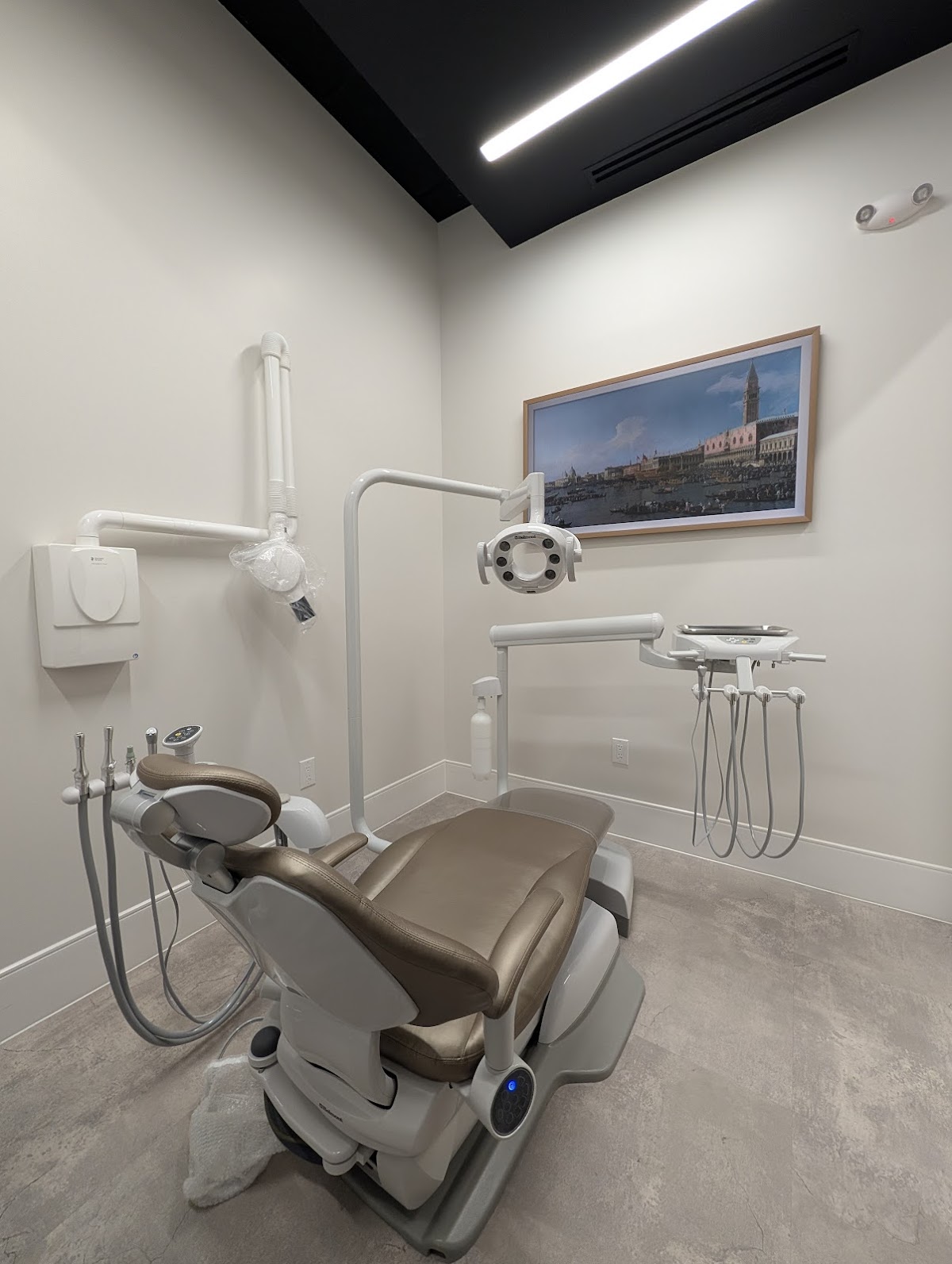The Smile Company Dental Centre Brampton dental clinic in Brampton - Photo 4