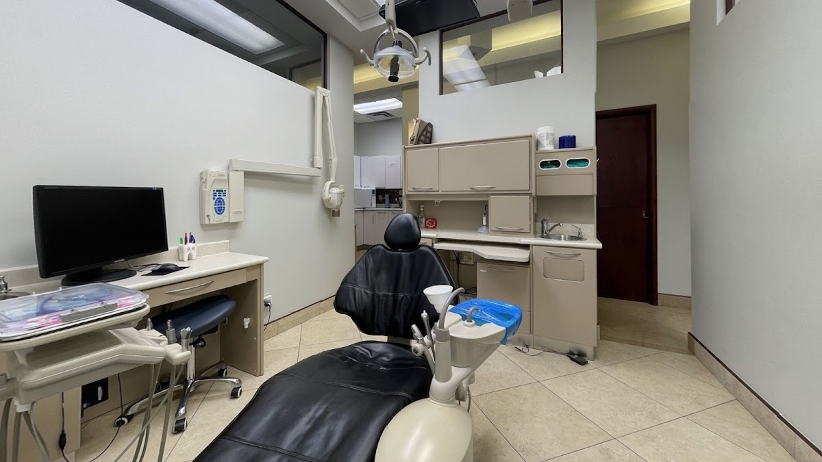 Dentistry On Hurontario Brampton dental clinic in Brampton - Photo 4