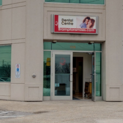 Brampton Smiles dental clinic in Brampton - Photo 7