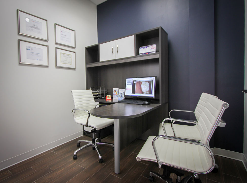 Bronte Road Family Dental - Dentist in Oakville dental clinic in Oakville - Photo 4