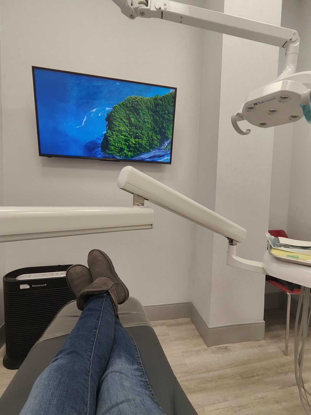 Fairview Dental Group dental clinic in North York - Photo 6
