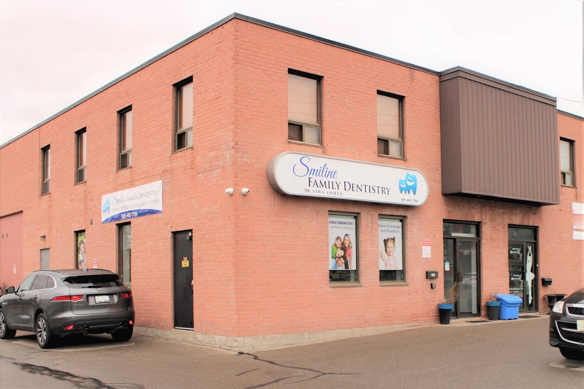 Smile Line Family Dentistry Milton dental clinic in Milton - Photo 3