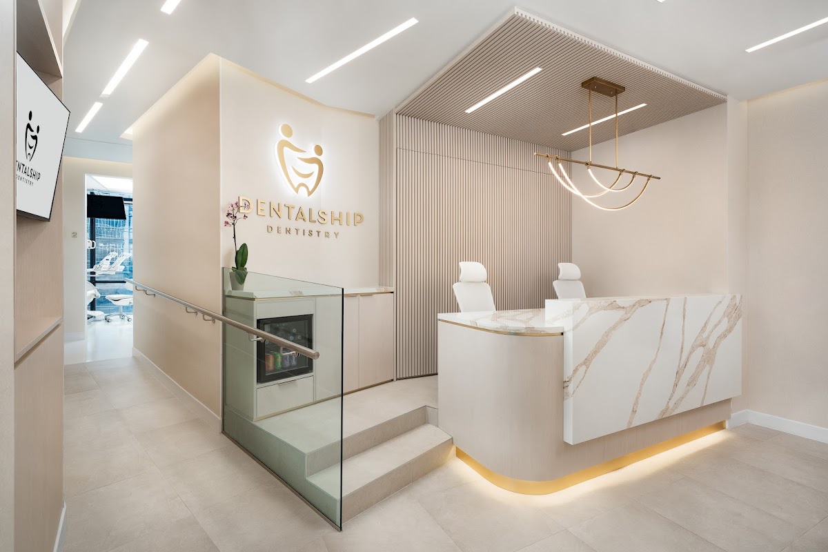 Dentalship Dentistry dental clinic in North York - Photo 7