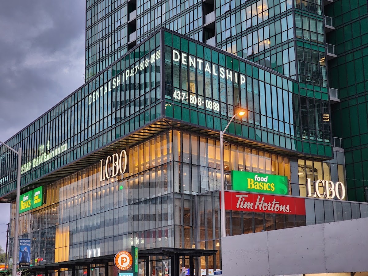 Dentalship Dentistry dental clinic in North York - Photo 10