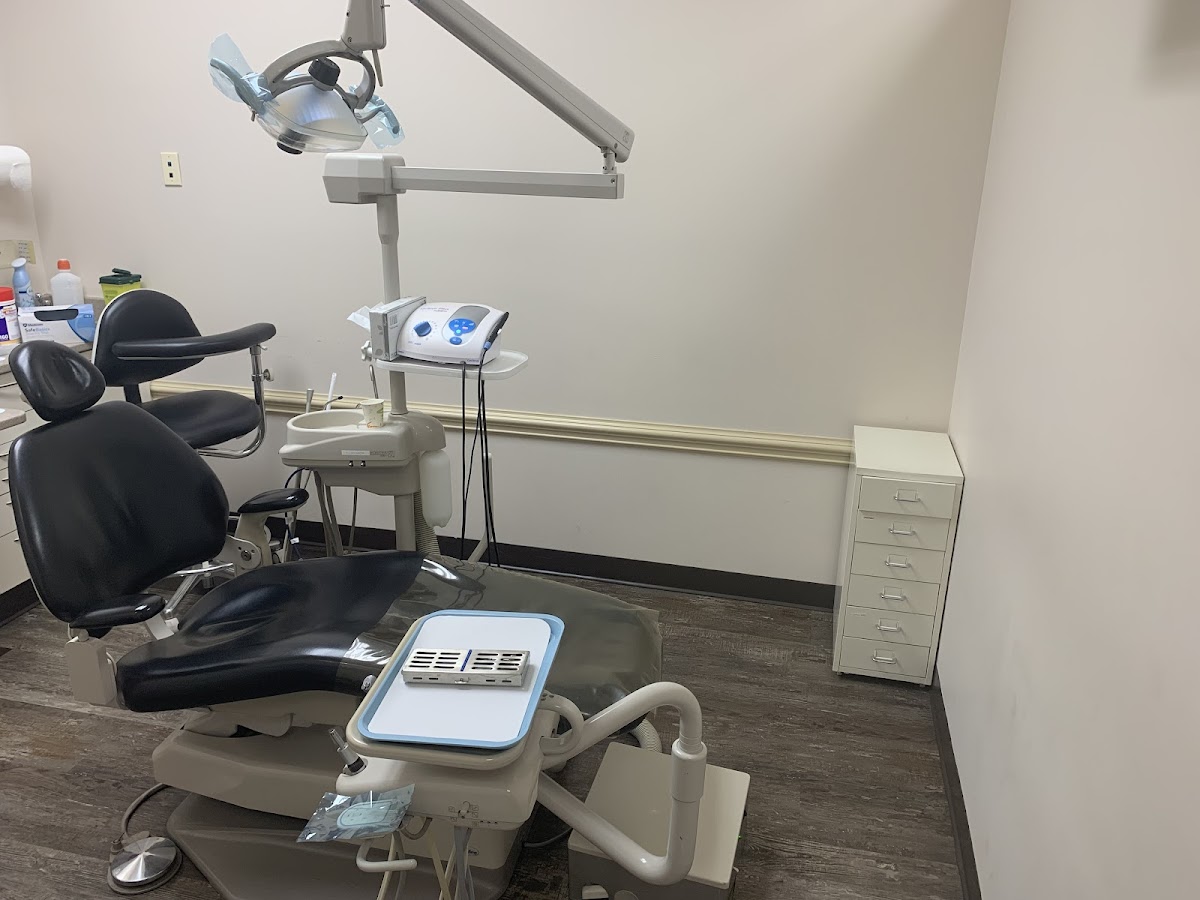 Apollo Dental at Markham and Eglinton dental clinic in Scarborough - Photo 3