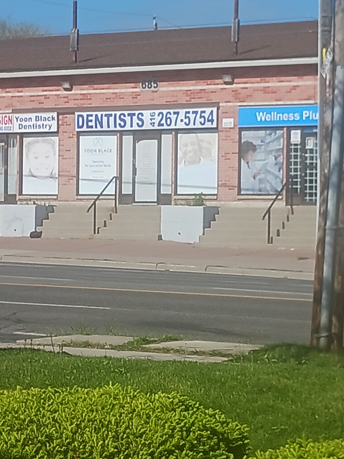 Yoon Black Dentistry dental clinic in Scarborough - Photo 4