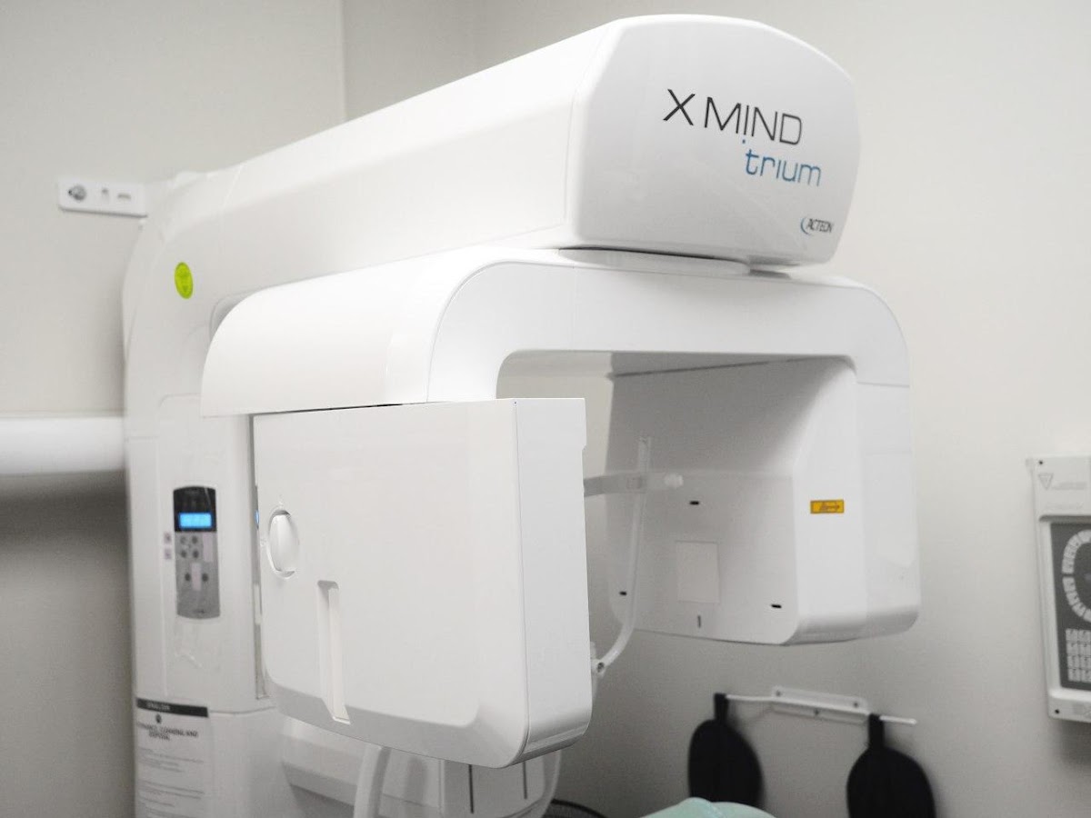 Yoon Black Dentistry dental clinic in Scarborough - Photo 9
