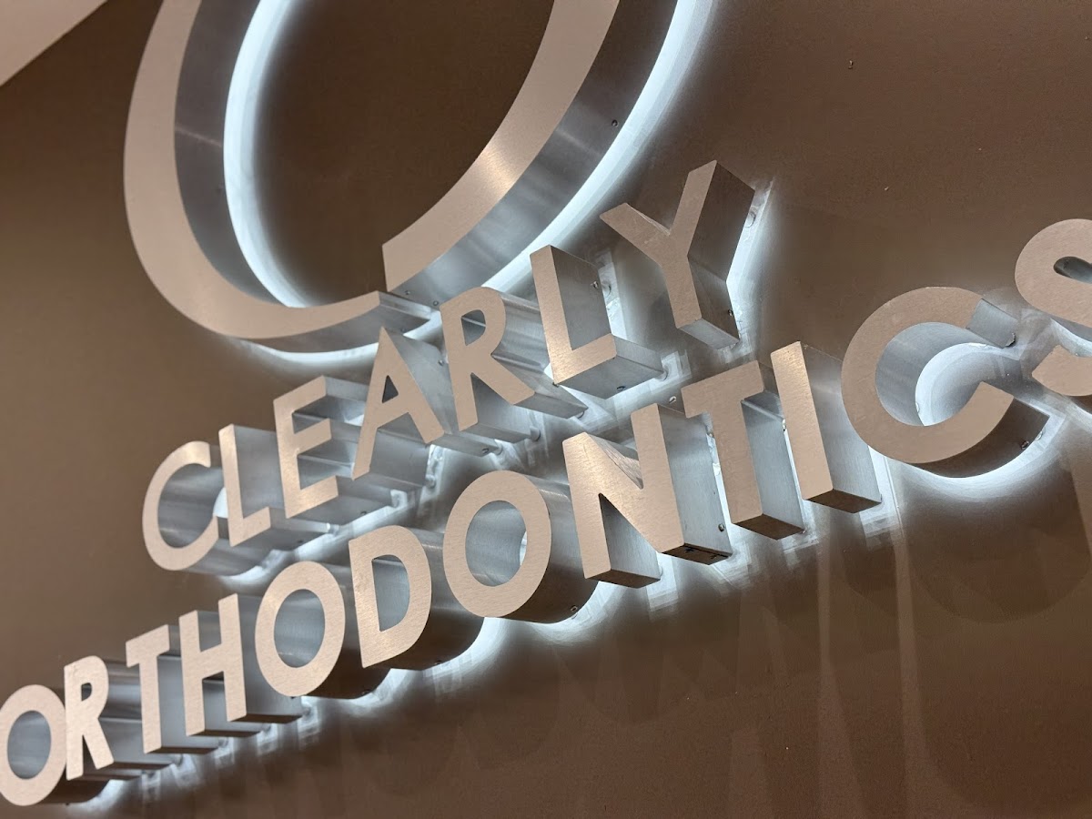 Clearly Orthodontics dental clinic in North York - Photo 6