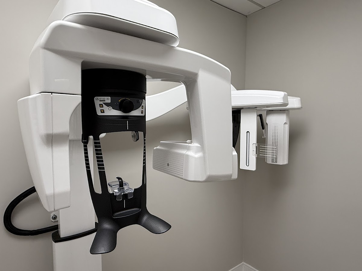 Clearly Orthodontics dental clinic in North York - Photo 8