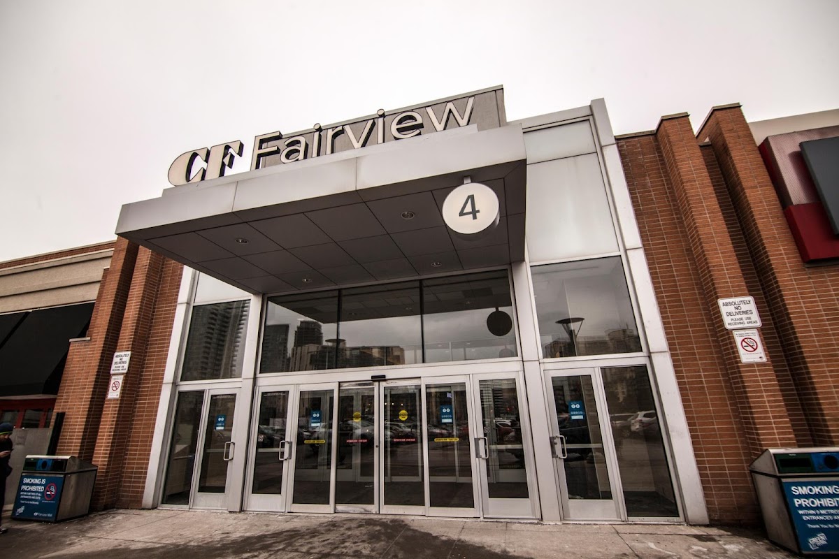 Fairview Mall Dental Centre dental clinic in North York - Photo 4