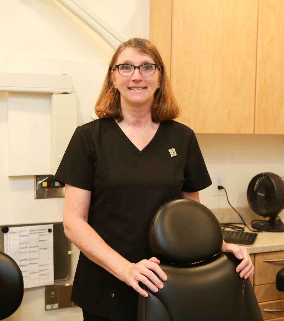 Balsam Dental dental clinic in Old Toronto - Photo 10