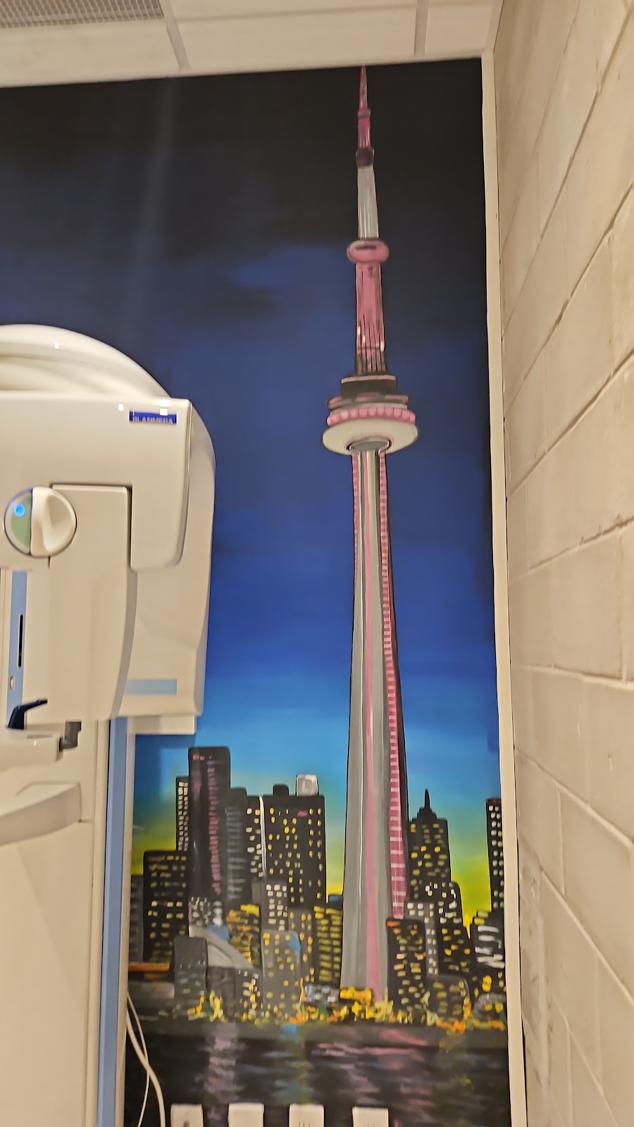 Care Orthodontics dental clinic in Oakville - Photo 6