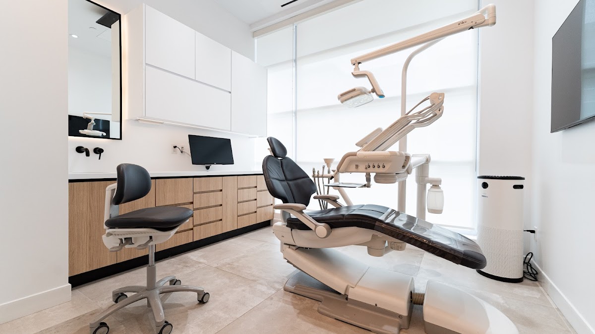 416 Dentistry (IVIVI Dentistry) dental clinic in Scarborough - Photo 4