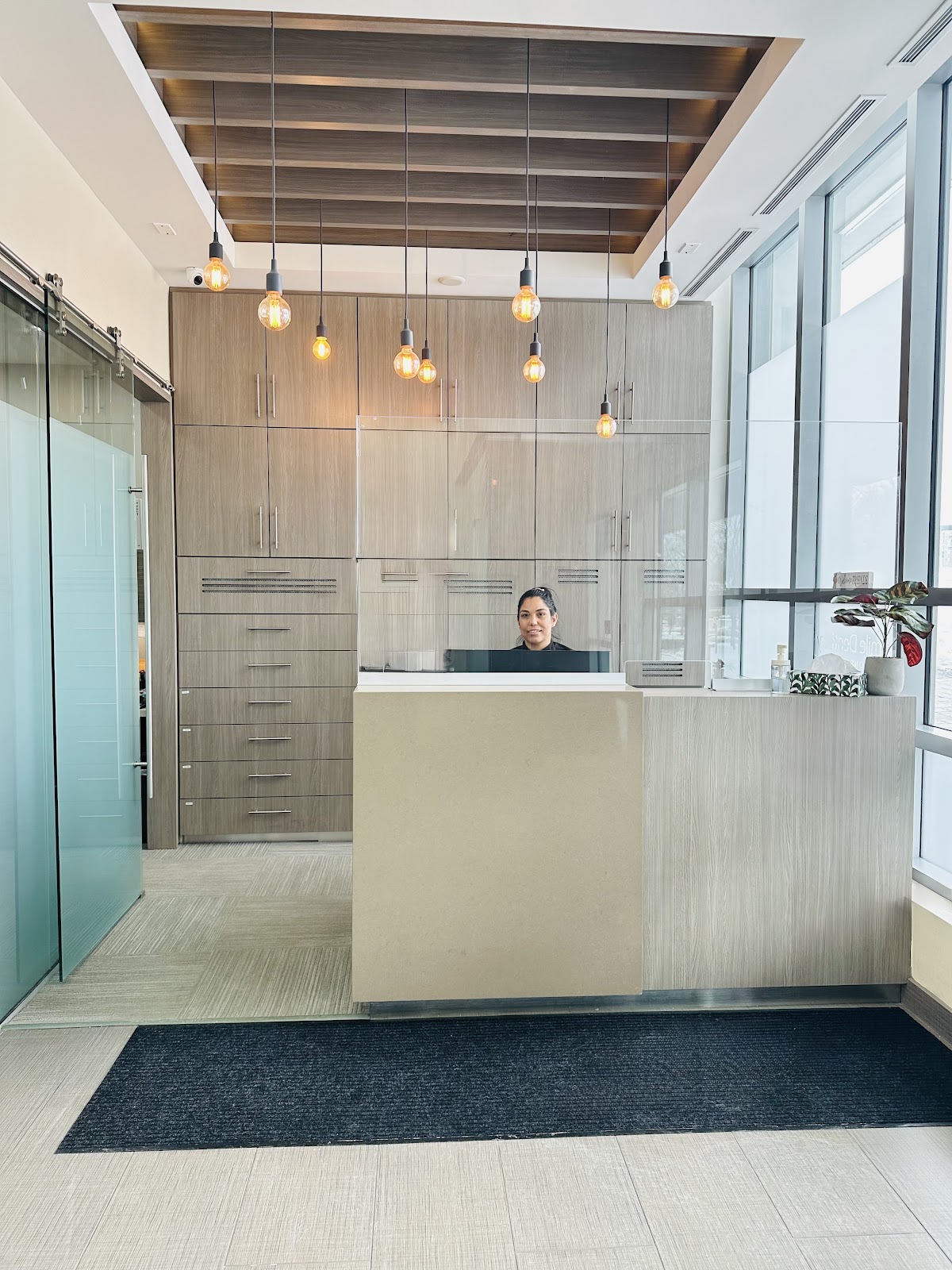 Smile Dentistry at Herons Hill dental clinic in North York - Photo 1