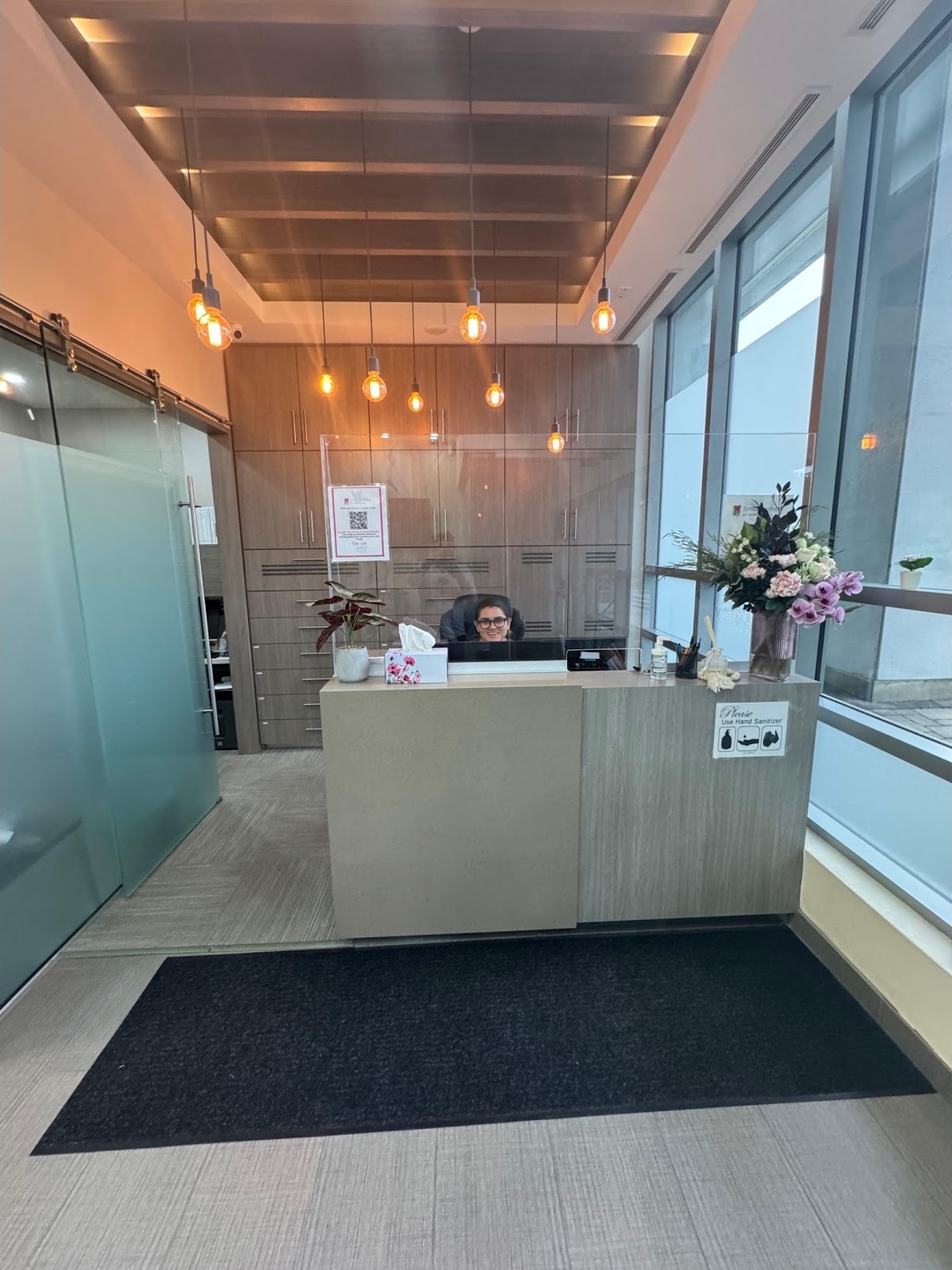 Smile Dentistry at Herons Hill dental clinic in North York - Photo 3