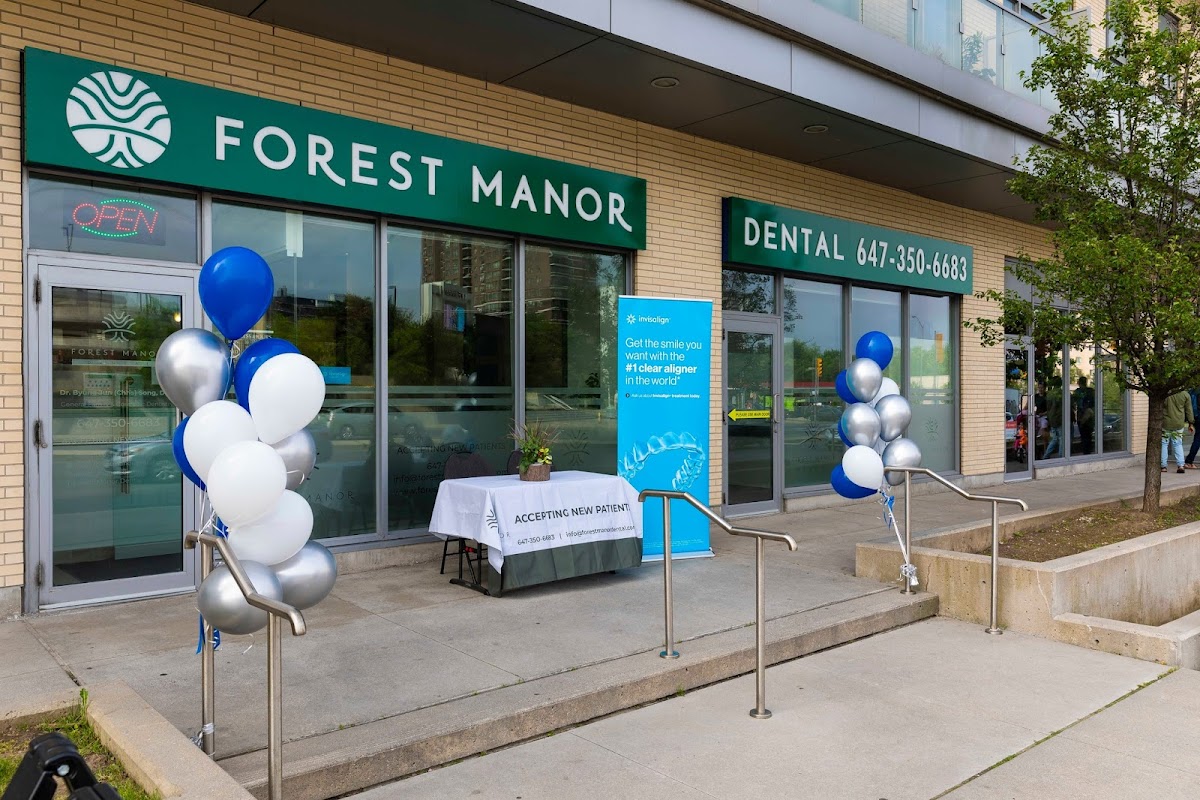 Forest Manor Dental dental clinic in North York - Photo 2