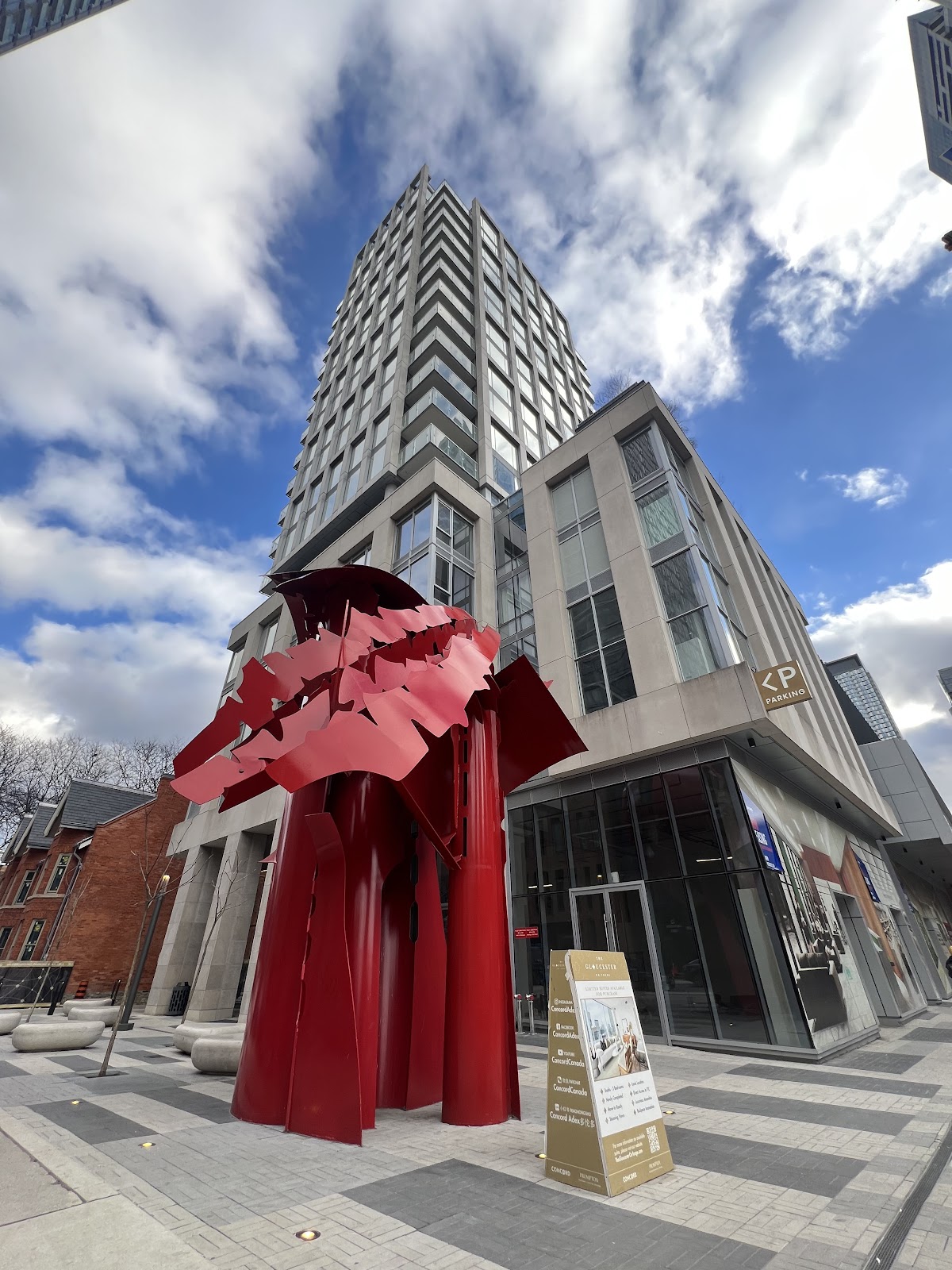 Dentistry on Gloucester dental clinic in Old Toronto - Photo 9