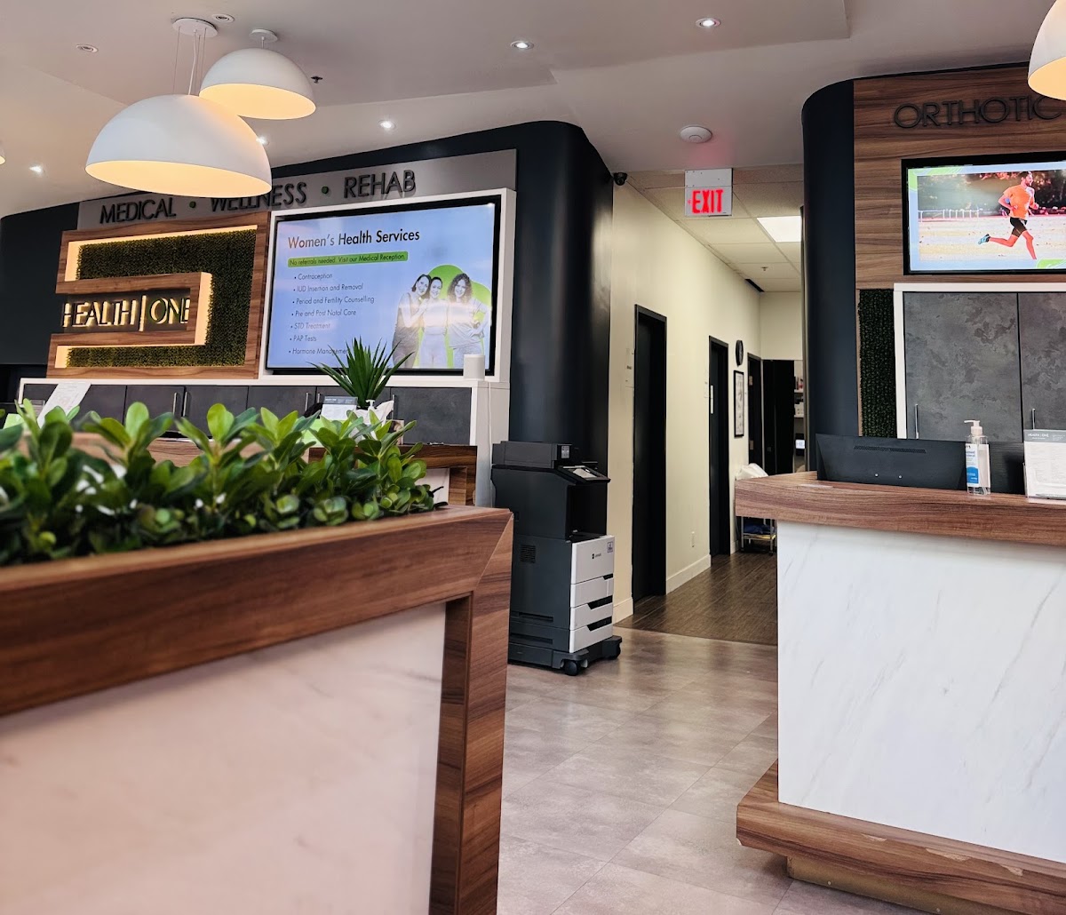 HealthOne Dental dental clinic in North York - Photo 4