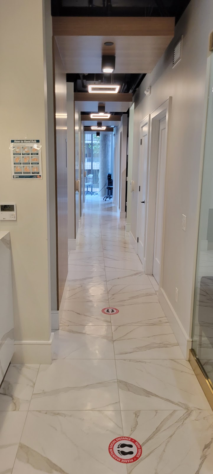 Glasshouse Dental dental clinic in Old Toronto - Photo 9
