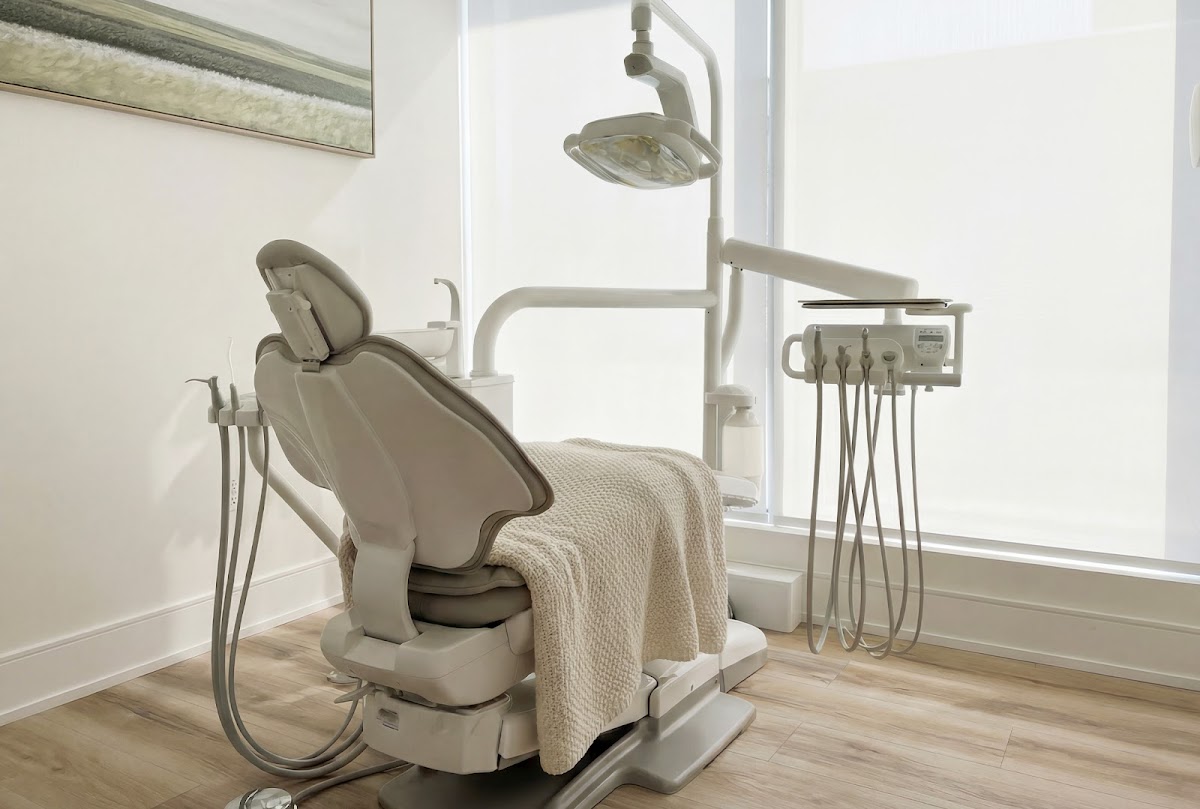 seesmile Dental Studio dental clinic in North York - Photo 4