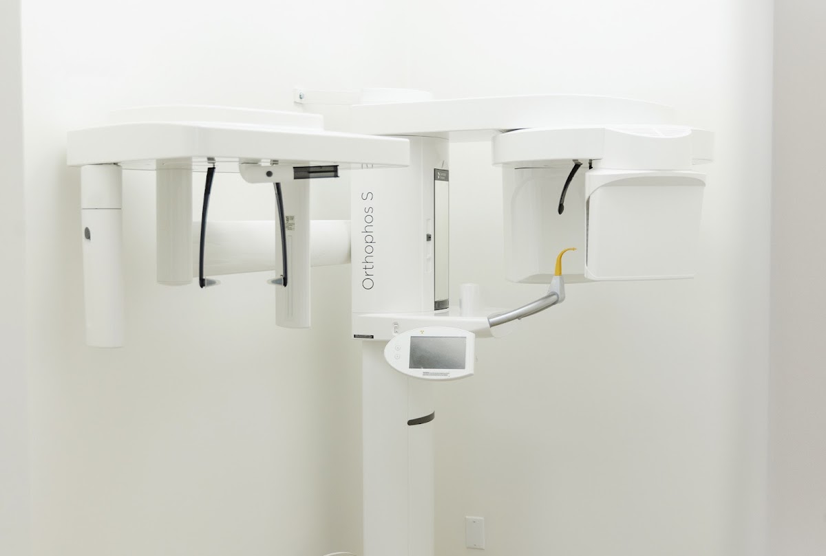 seesmile Dental Studio dental clinic in North York - Photo 8
