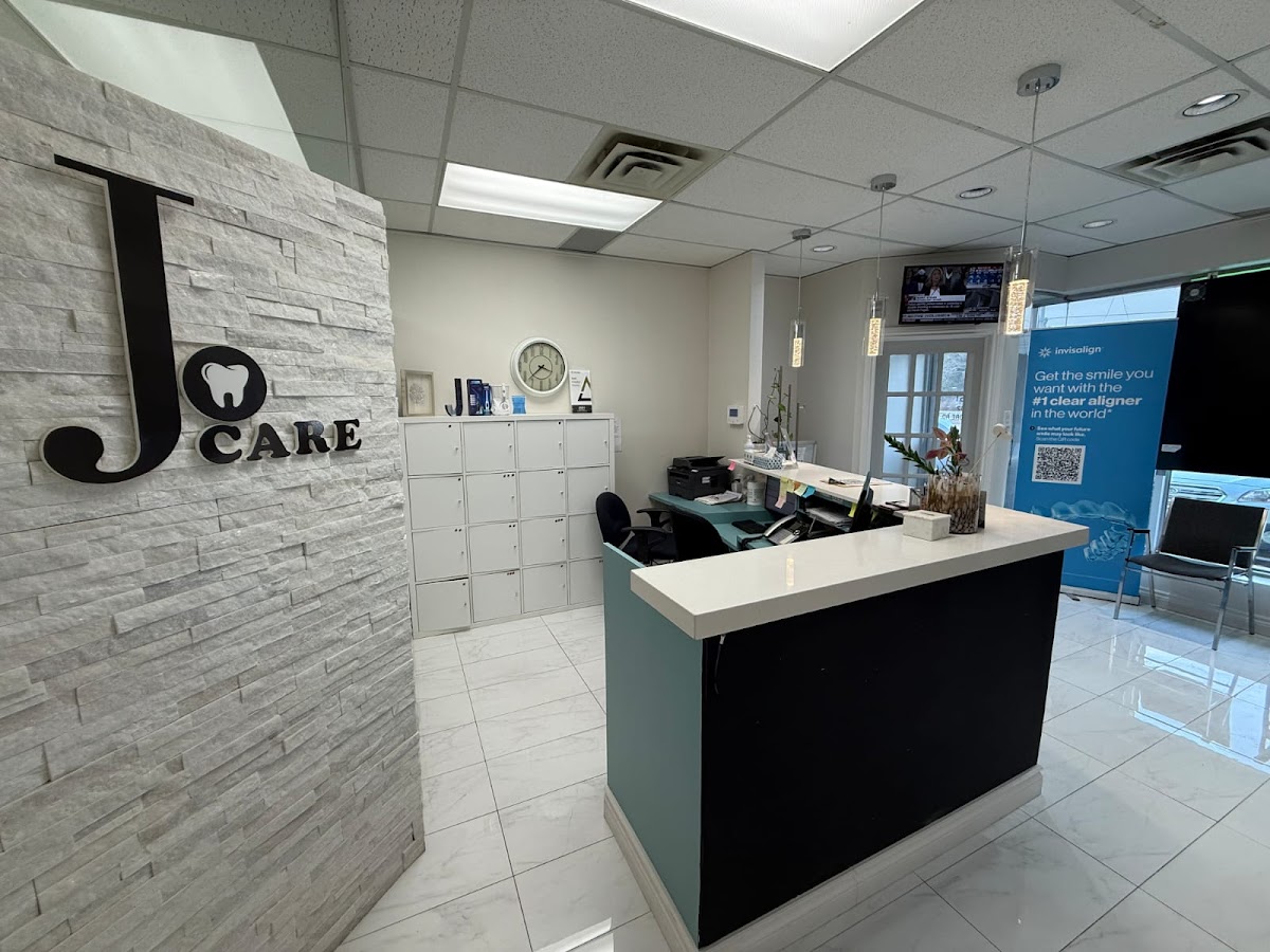 J. Dental Care Lakeshore - CDCP Dentist dental clinic in Mississauga - Photo 2