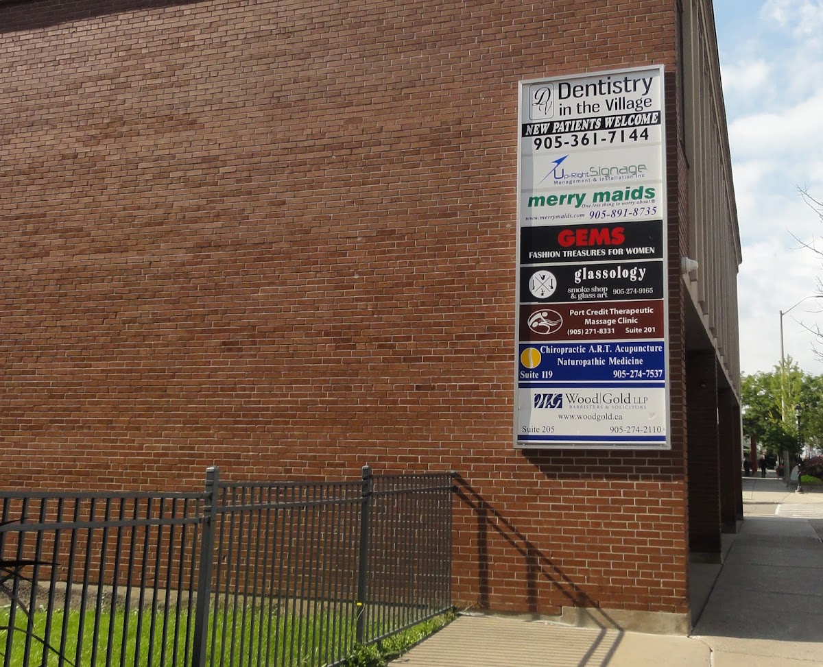 Dentistry in the Village dental clinic in Mississauga - Photo 5