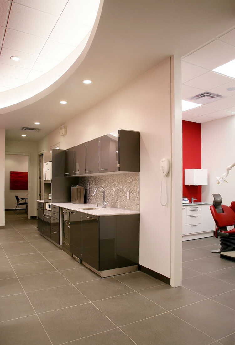Smile Dental Centre dental clinic in London - Photo 4