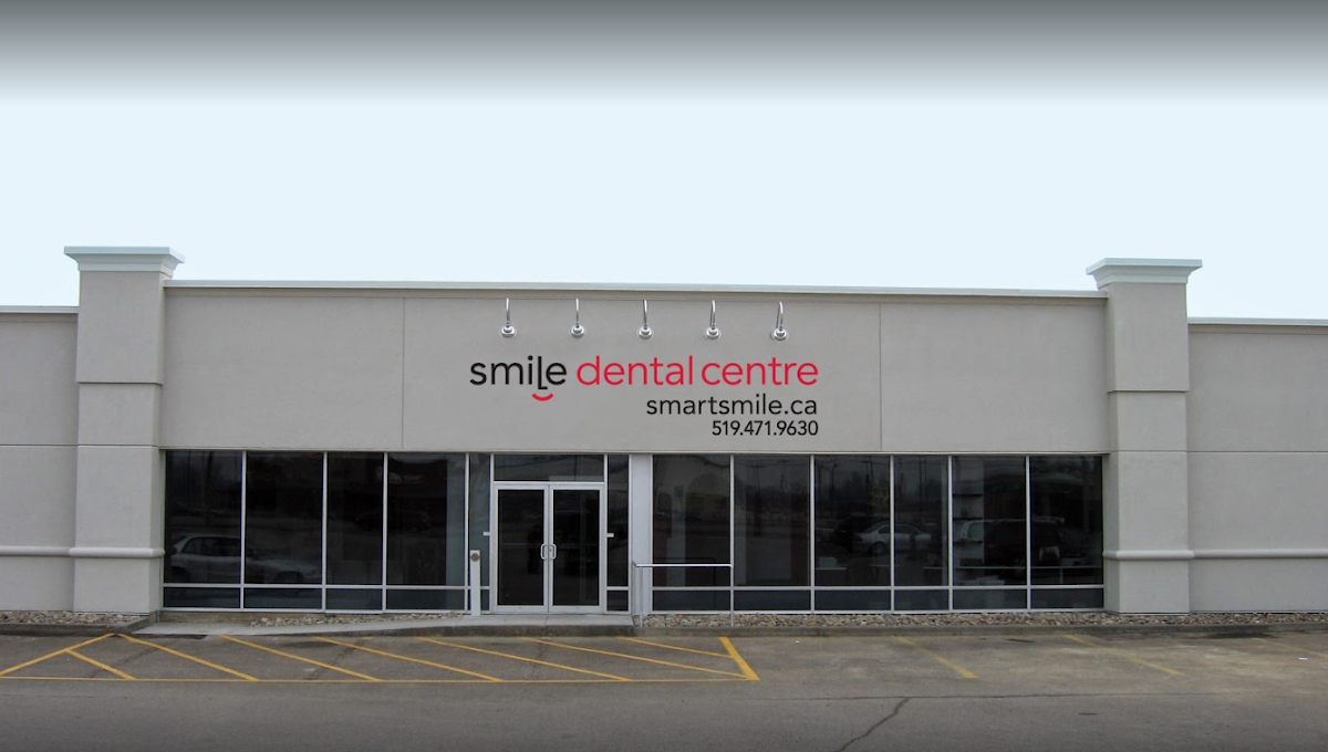 Smile Dental Centre dental clinic in London - Photo 9