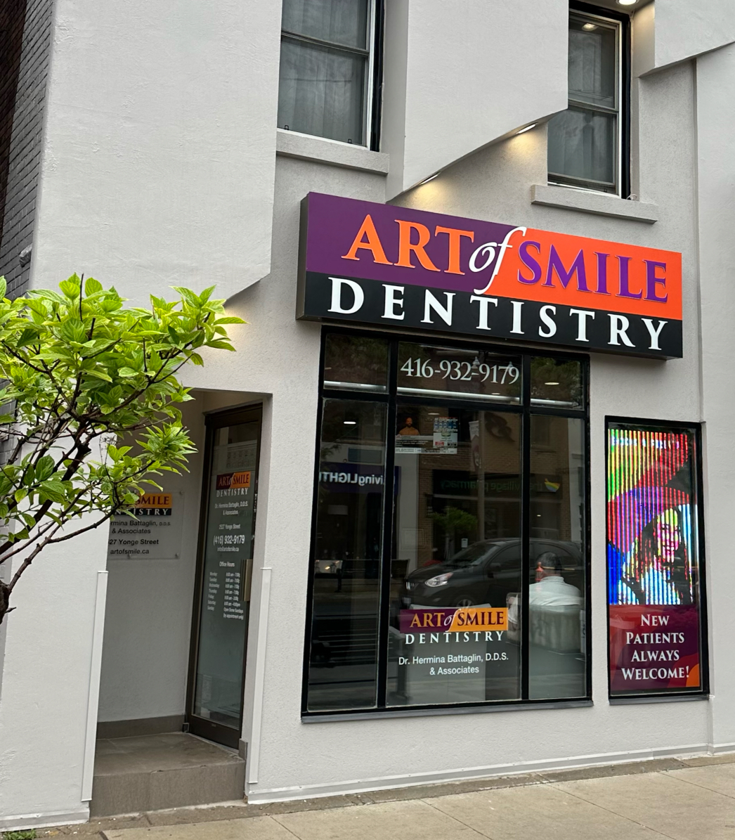 Art of Smile Dentistry - Yonge and Eglinton dental clinic in Old Toronto - Photo 1