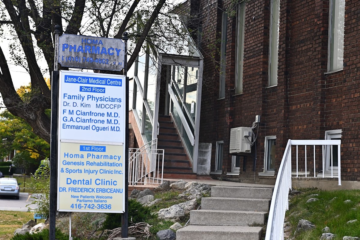 Jane Clair Dental Clinic dental clinic in North York - Photo 10