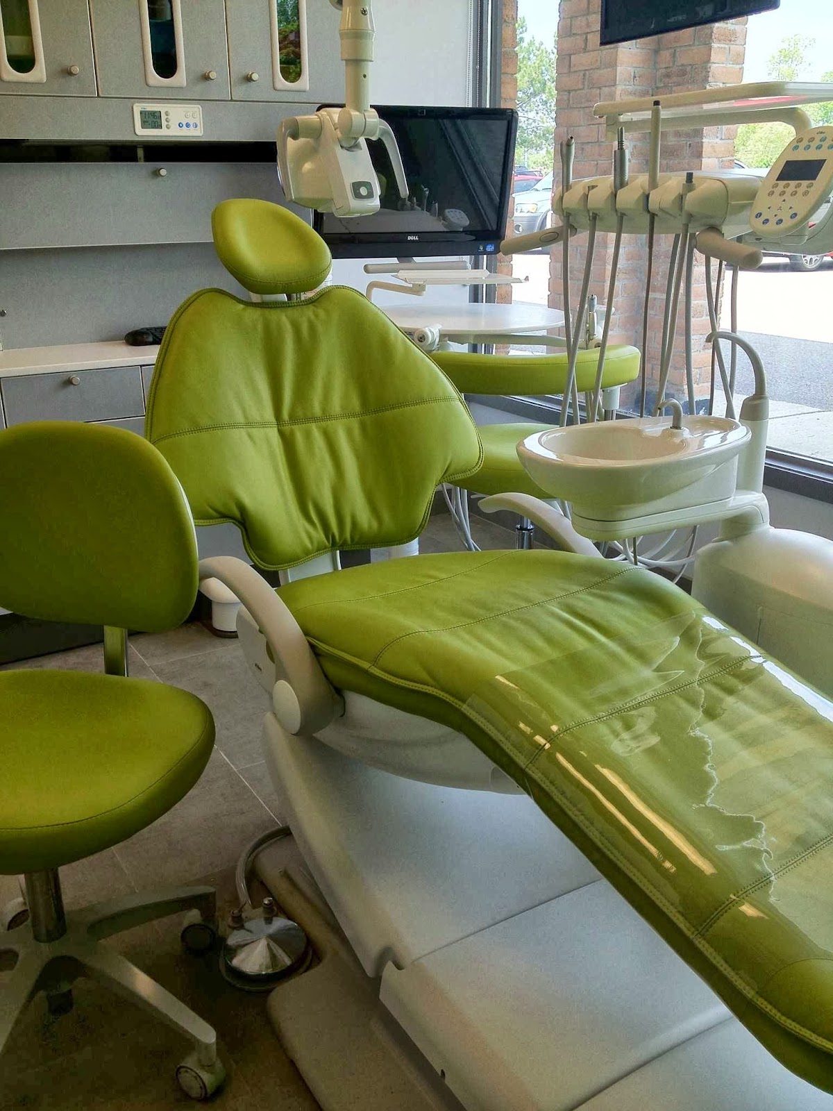 DentalWorks dental clinic in East Gwillimbury - Photo 7