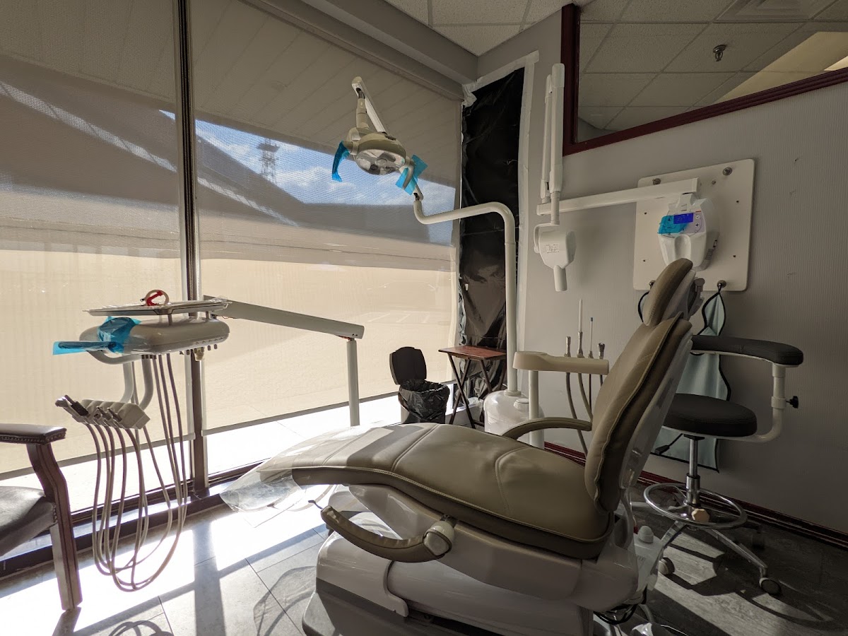 Fenworth Dental dental clinic in Hamilton - Photo 4