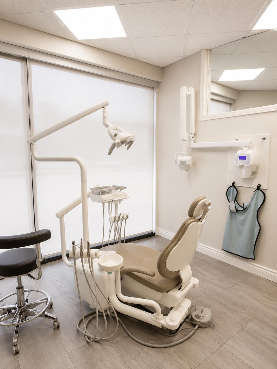 Fenworth Dental dental clinic in Hamilton - Photo 5