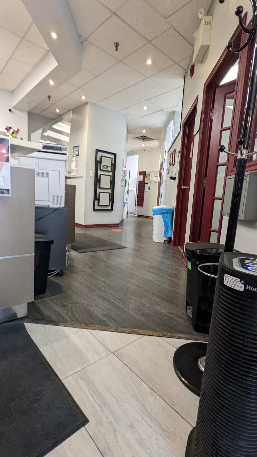 Fenworth Dental dental clinic in Hamilton - Photo 7