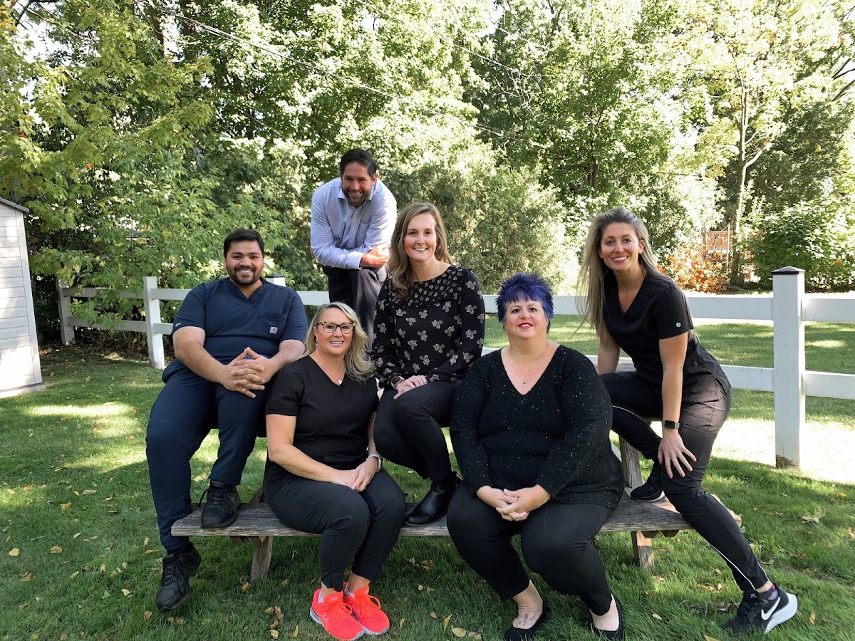 Dundas Orthodontics - Dr. Ross Fiore, Orthodontist dental clinic in Hamilton - Photo 2