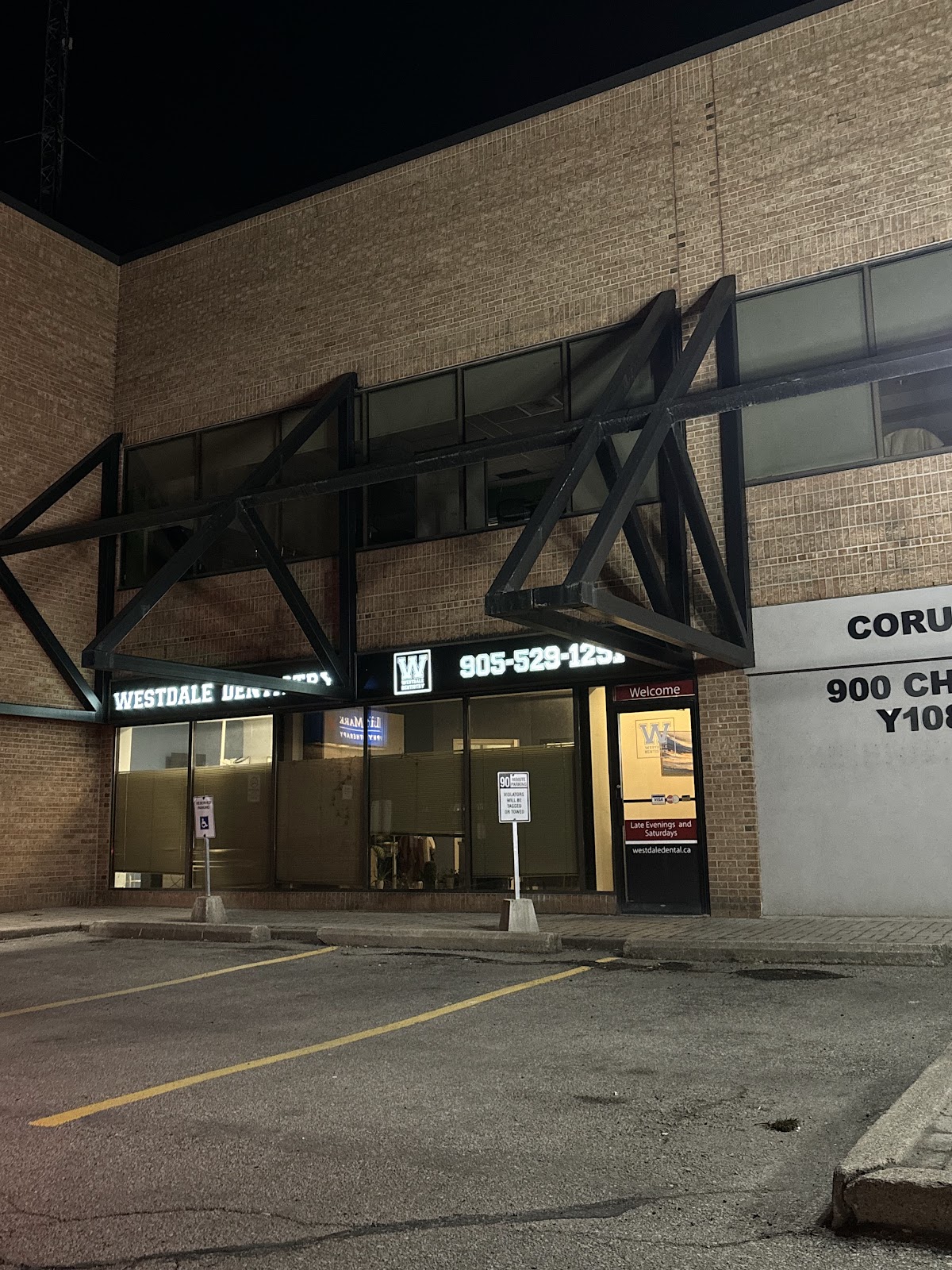 Westdale Dentistry dental clinic in Hamilton - Photo 5