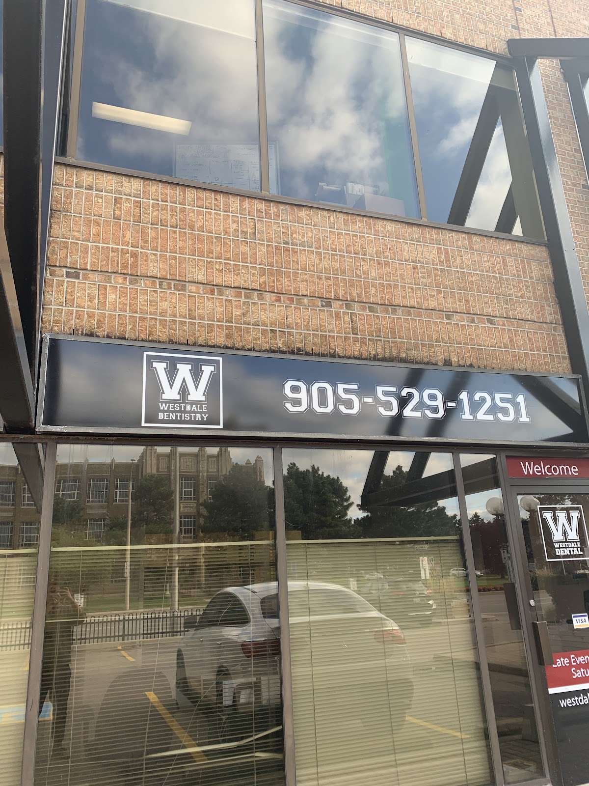 Westdale Dentistry dental clinic in Hamilton - Photo 6