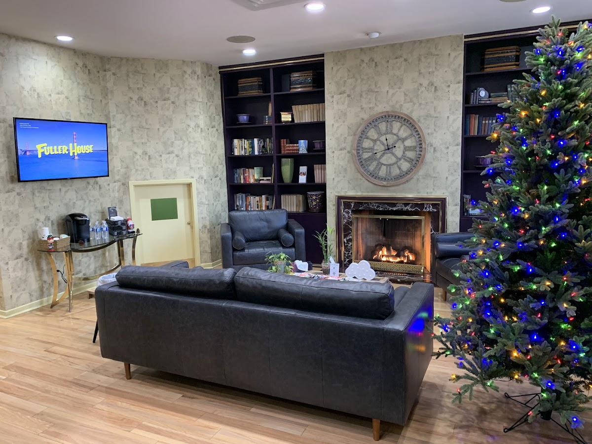 Go Dental - Dr. Jan Hanna dental clinic in Hamilton - Photo 3