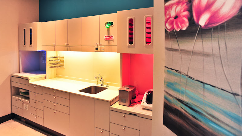 Dentistry on Lakeshore dental clinic in Mississauga - Photo 7