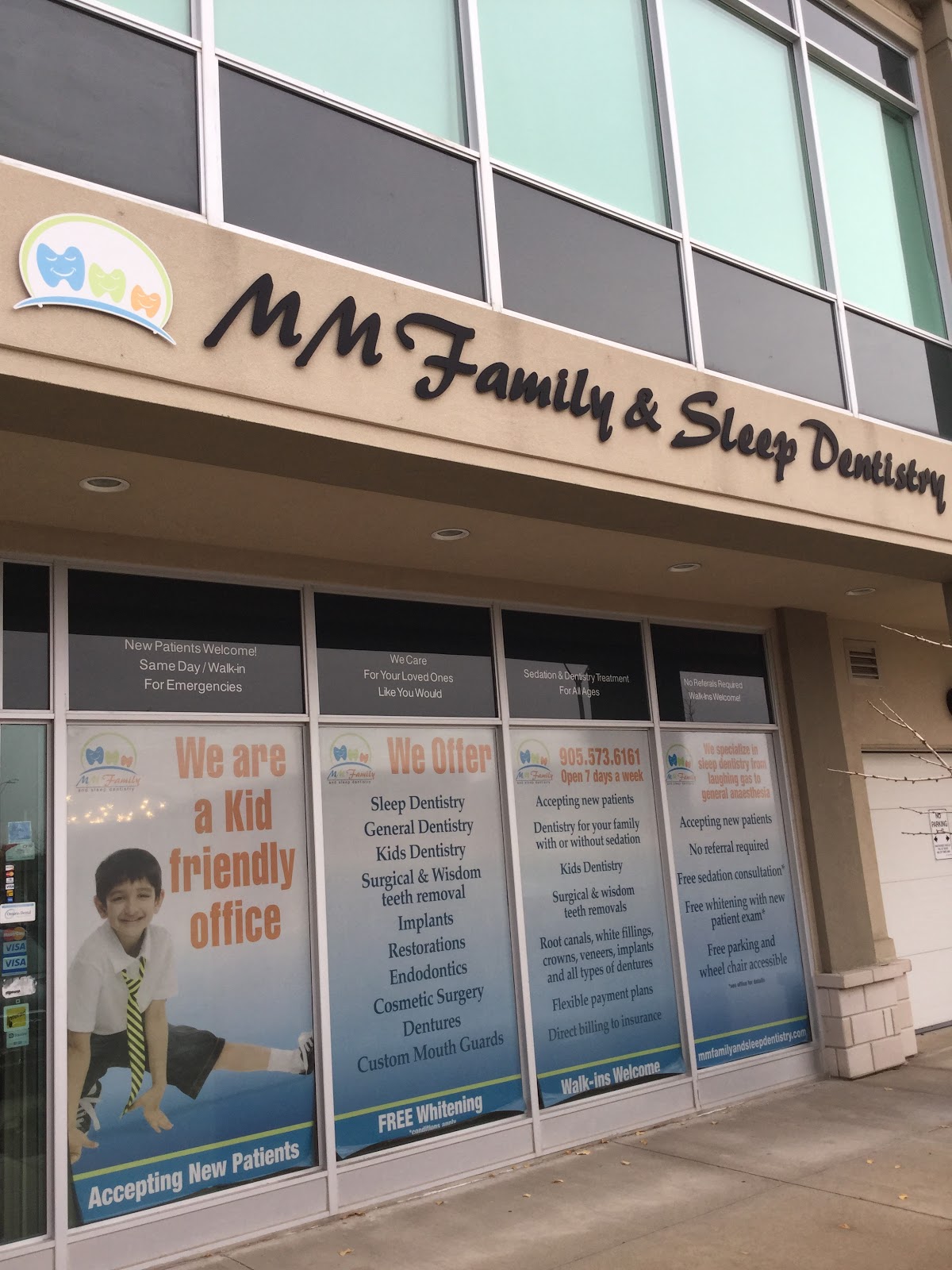 MM Family and Sleep Dentistry dental clinic in Hamilton - Photo 2