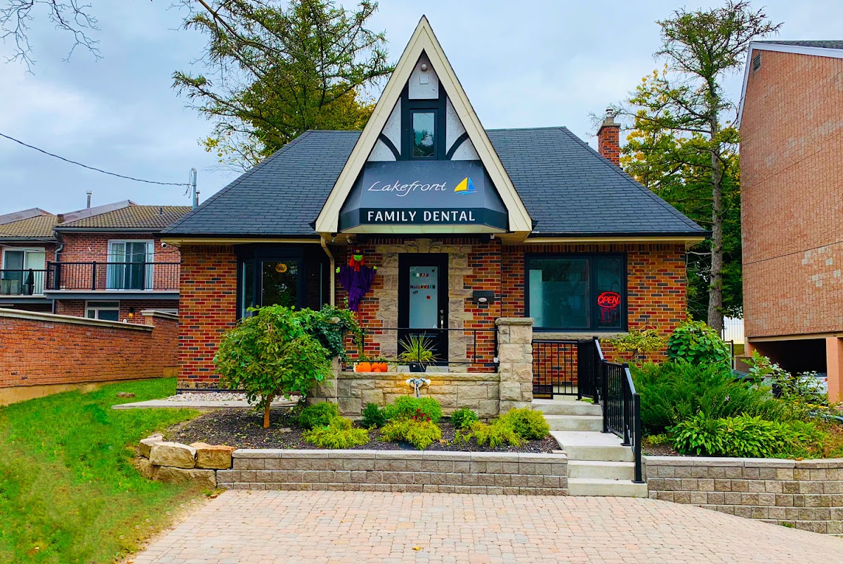 Lakefront Family Dental dental clinic in Burlington - Photo 4