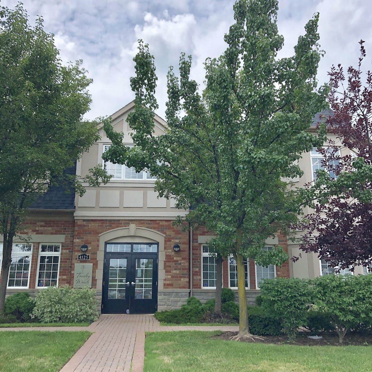 Tansley Woods Dentistry dental clinic in Burlington - Photo 2