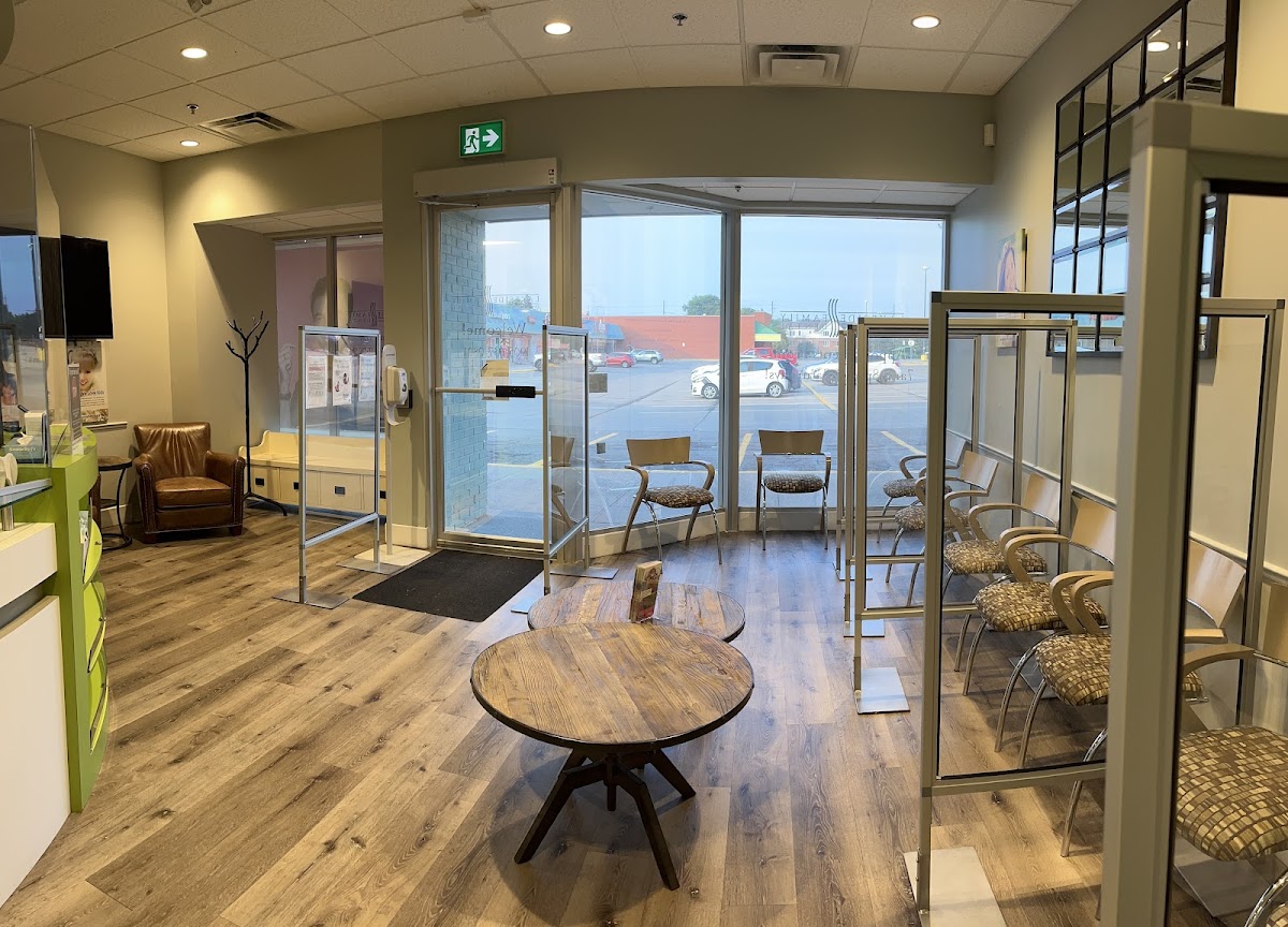 Lakeside Family Dental Clinic in Burlington dental clinic in Burlington - Photo 1