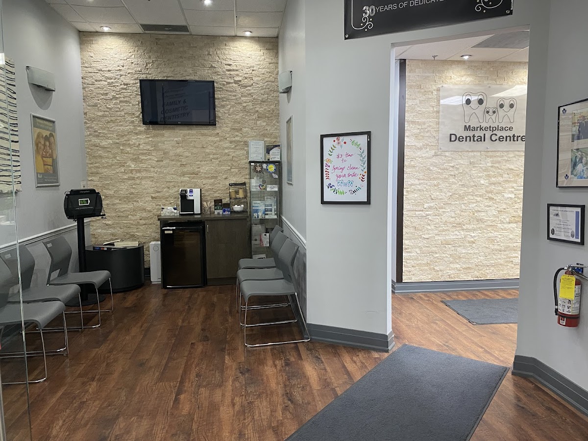 Marketplace Dental dental clinic in Georgetown - Photo 2