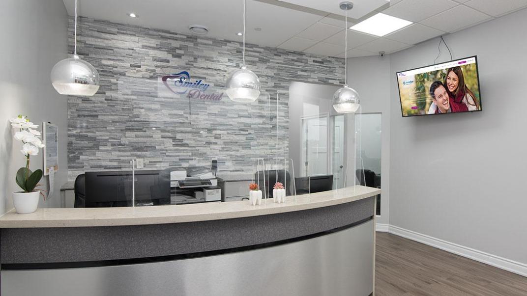 Smiley Dental dental clinic in Bolton - Photo 1