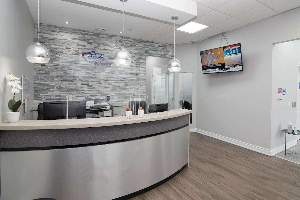 Smiley Dental dental clinic in Bolton - Photo 2