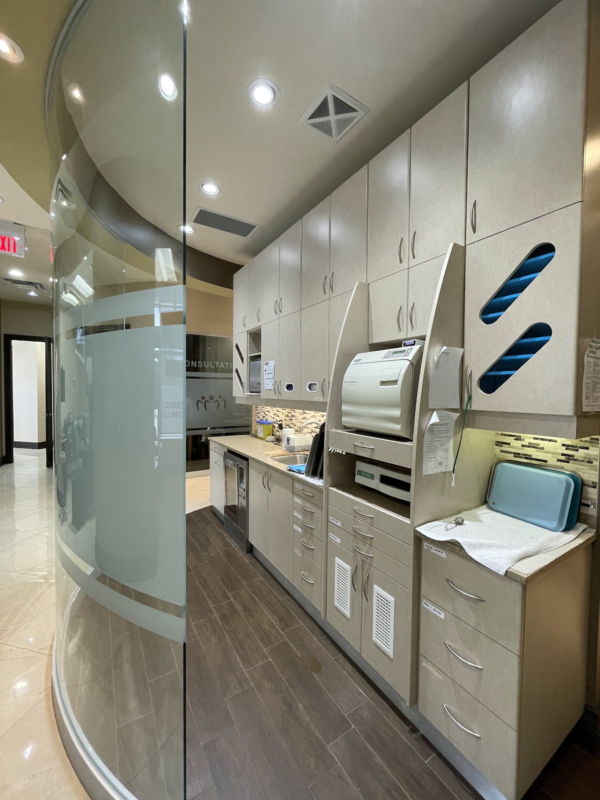32 Dental Care dental clinic in Brampton - Photo 4
