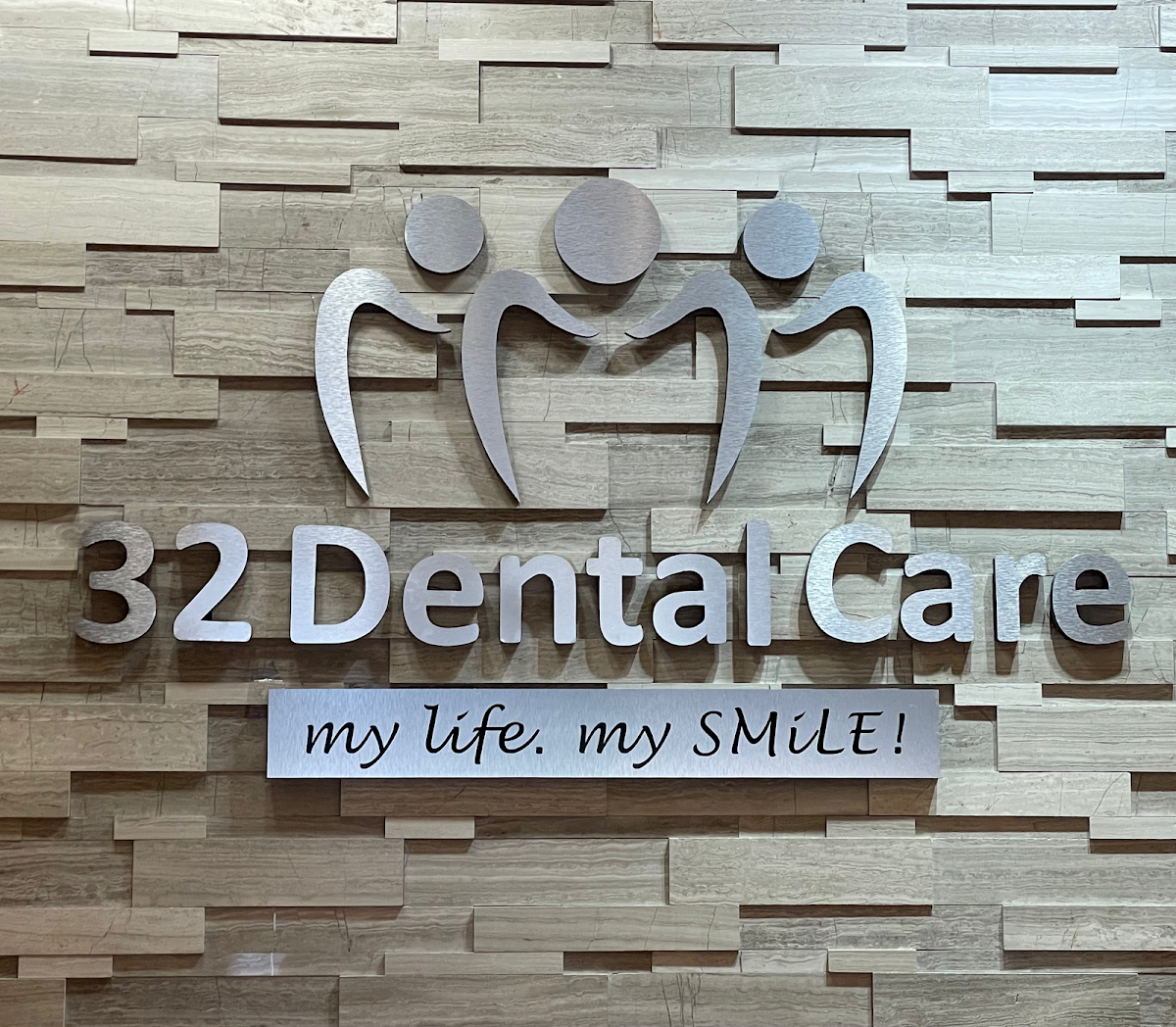 32 Dental Care dental clinic in Brampton - Photo 5