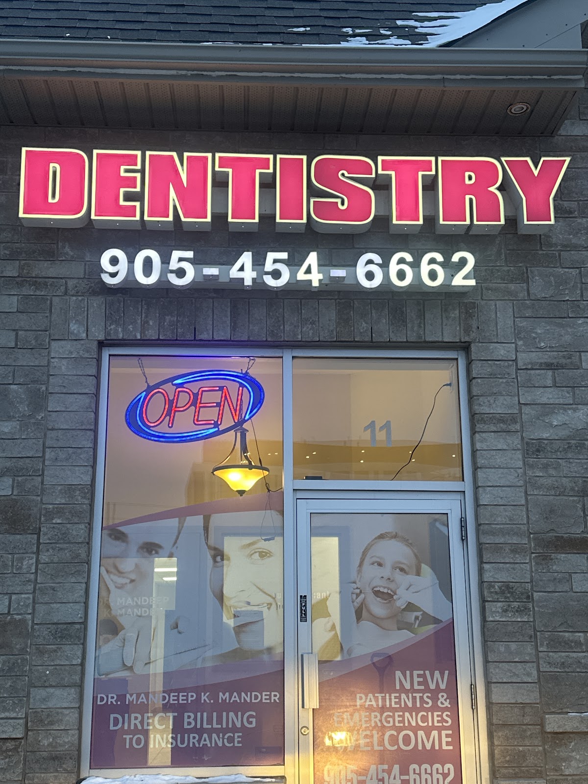 Mount Pleasant Dentistry dental clinic in Brampton - Photo 2